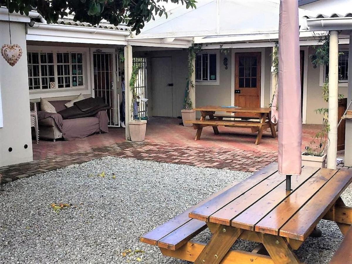 Keedols Inn & Backpackers Knysna Kültér fotó